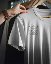 Stump the doubt, rise and shout.  Unisexual T-shirt